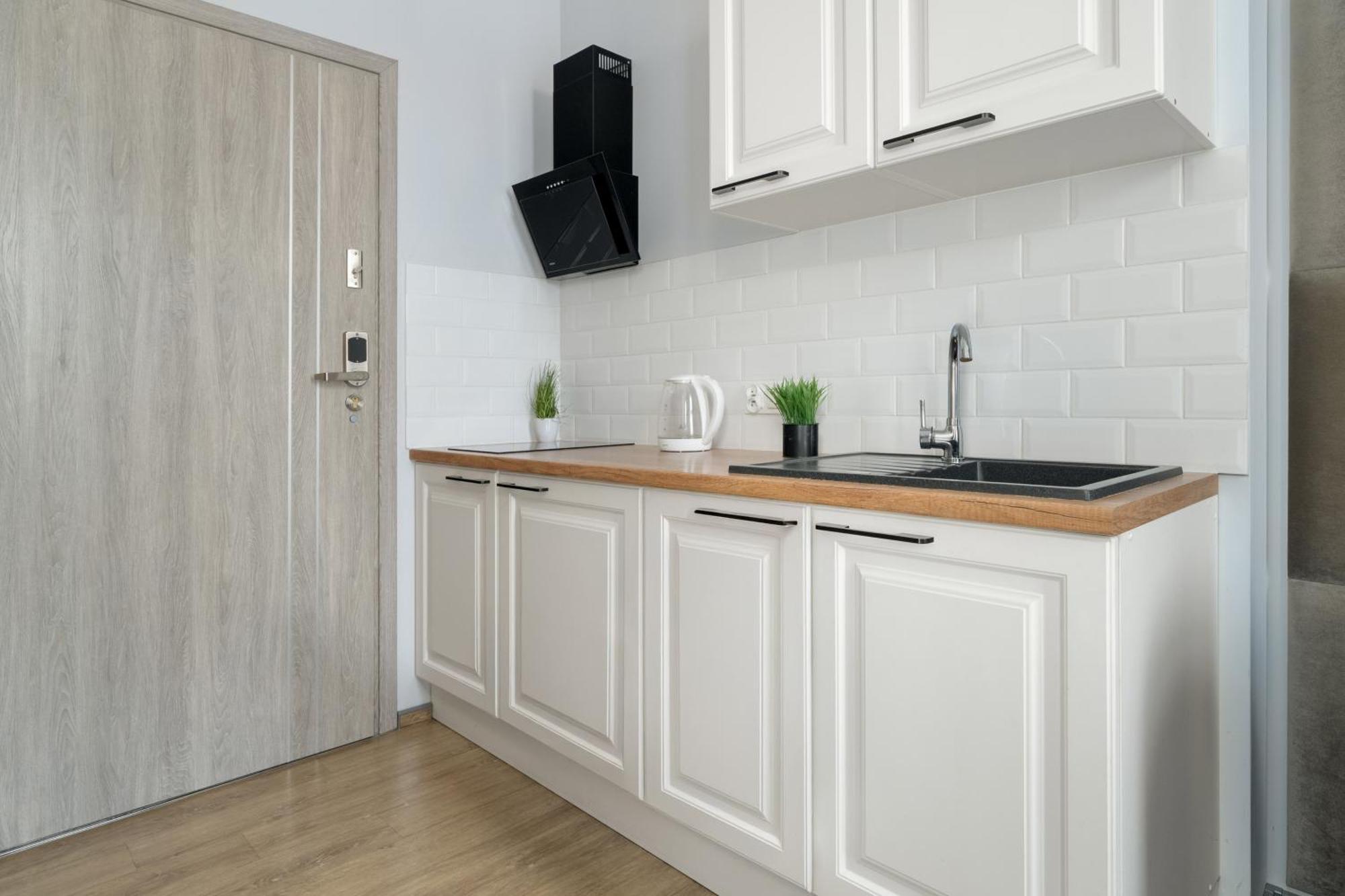 Przytulne Studia Very Berry W Poznaniu Blisko Parku By Noclegi Renters Εξωτερικό φωτογραφία